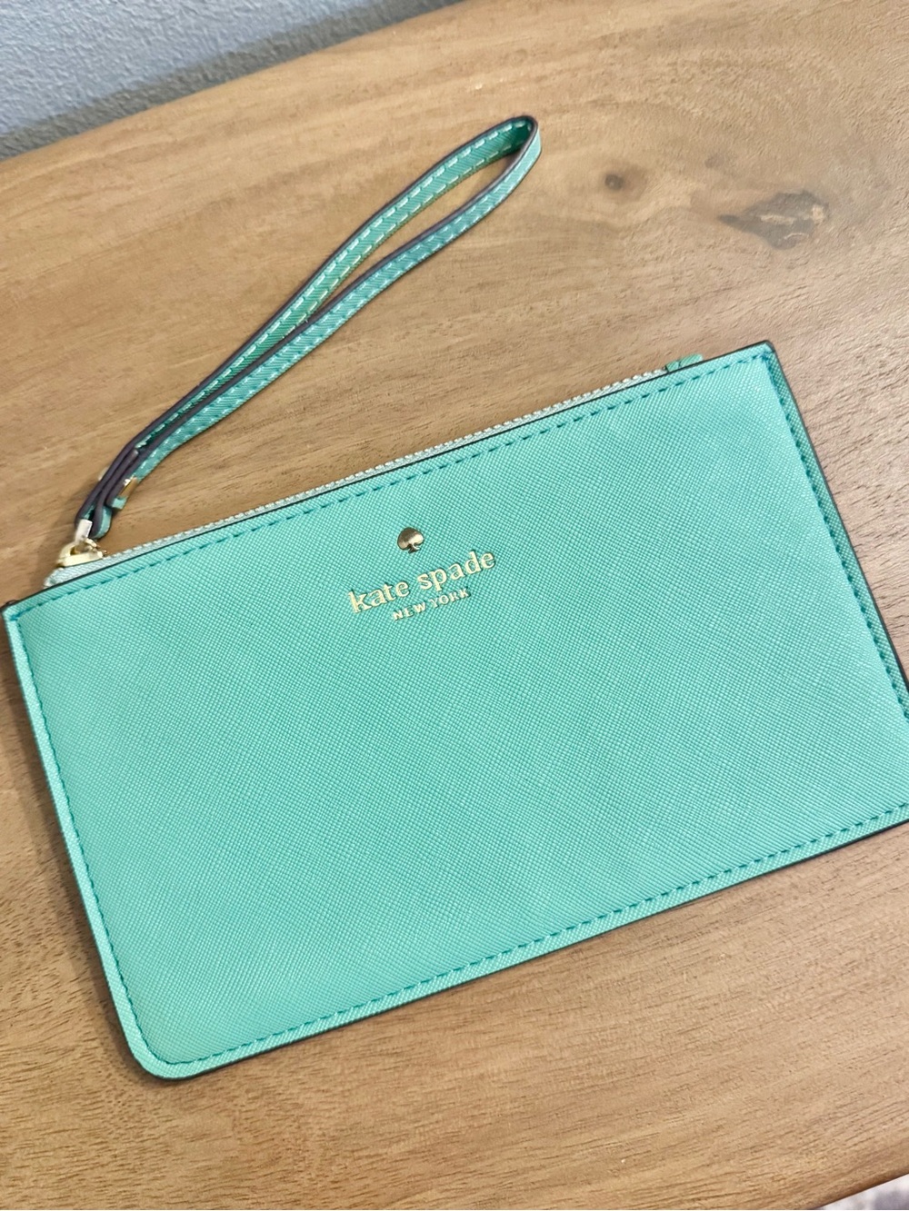 kate Spade Mint Wristlet